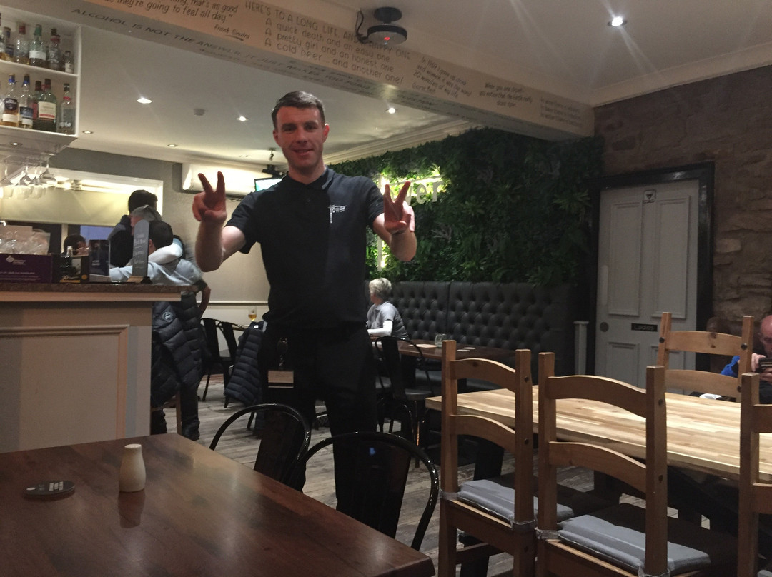 The Tower Gastro Pub & Apartments主图