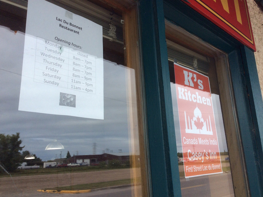 Casey's Inn Motor Hotel主图