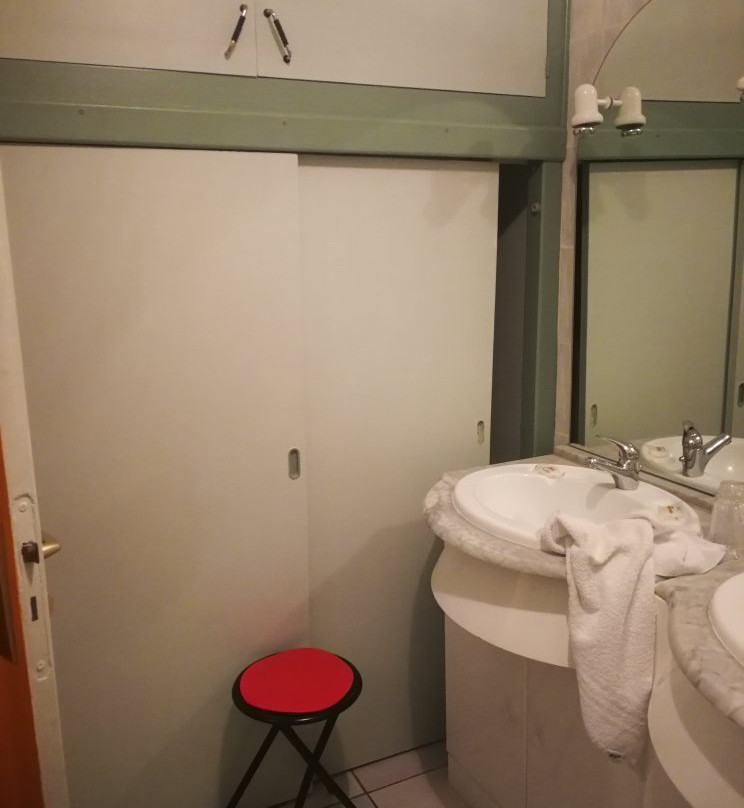Hotel Les Messageries主图