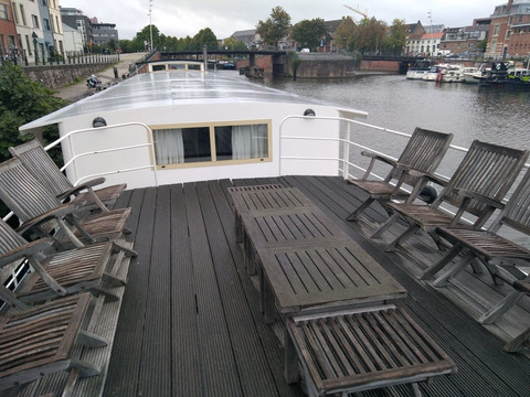 船上酒店船屋主图