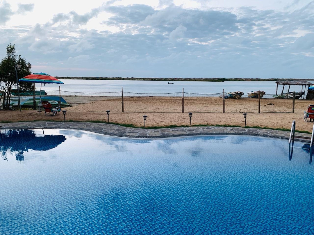 Seth Dev Lagoon Chalets