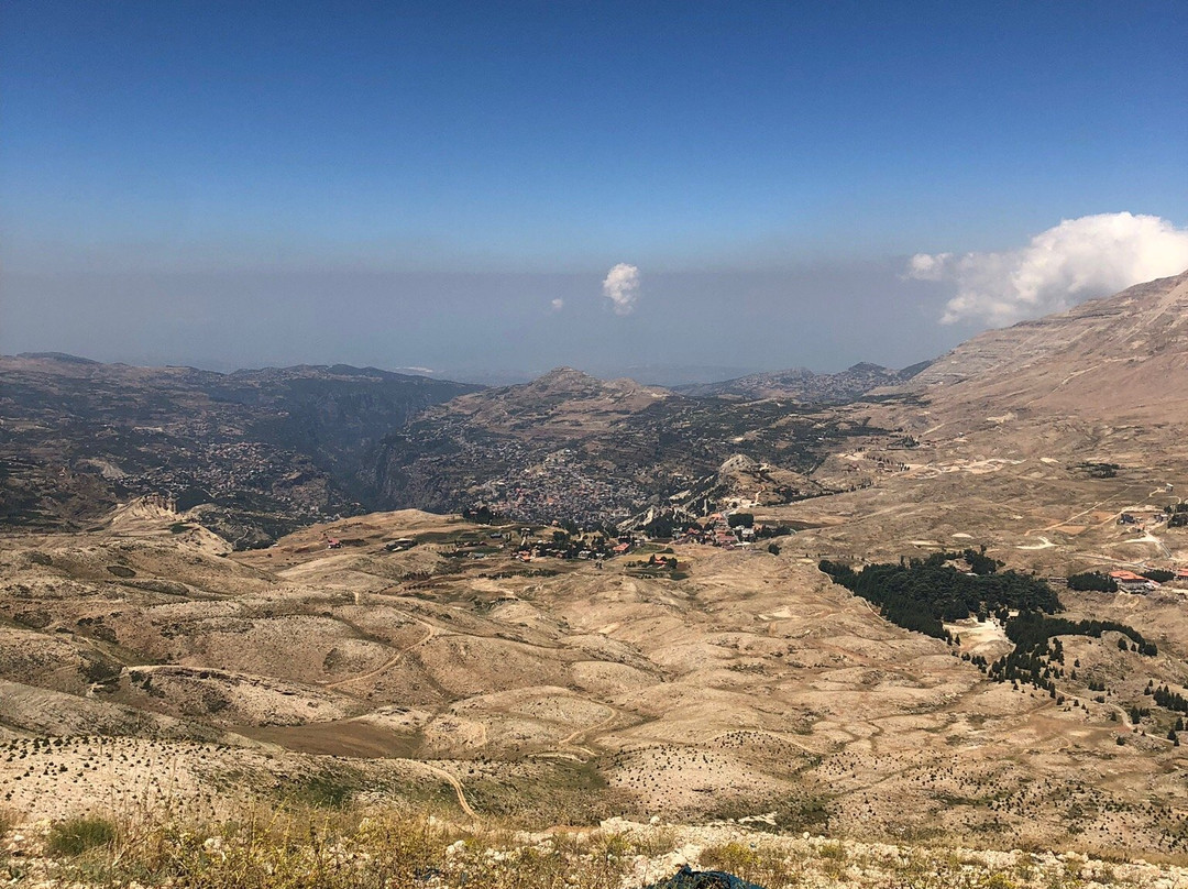 Cedars Paragliding School-Al Arz必去景点