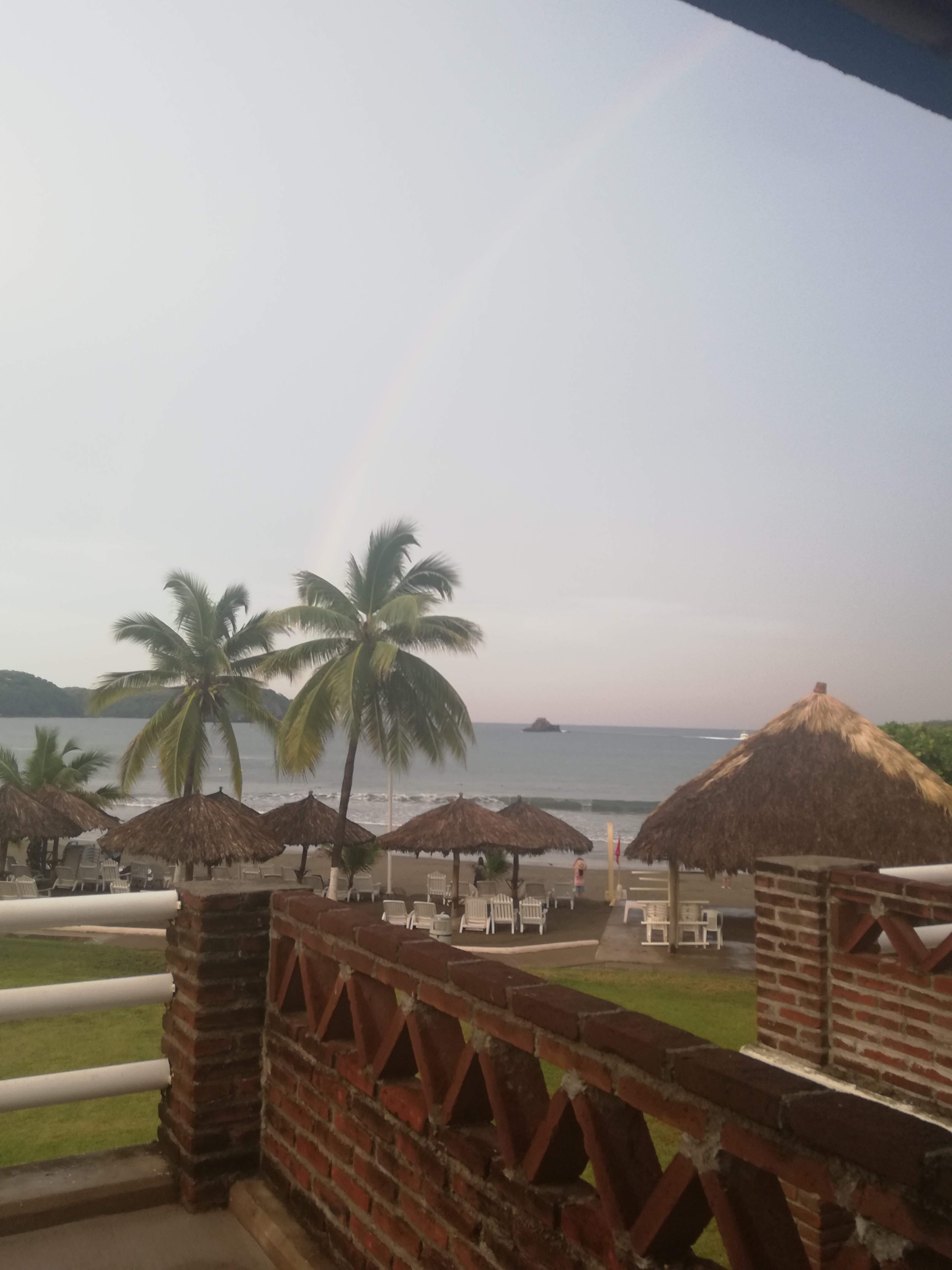 Qualton Club Ixtapa All Inclusive-portrait
