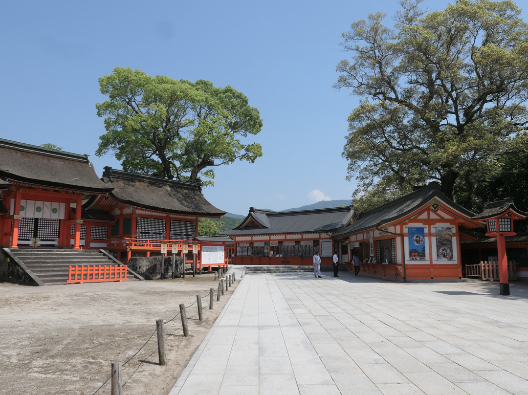 Usajingu Shrine Saidaimon景点图片