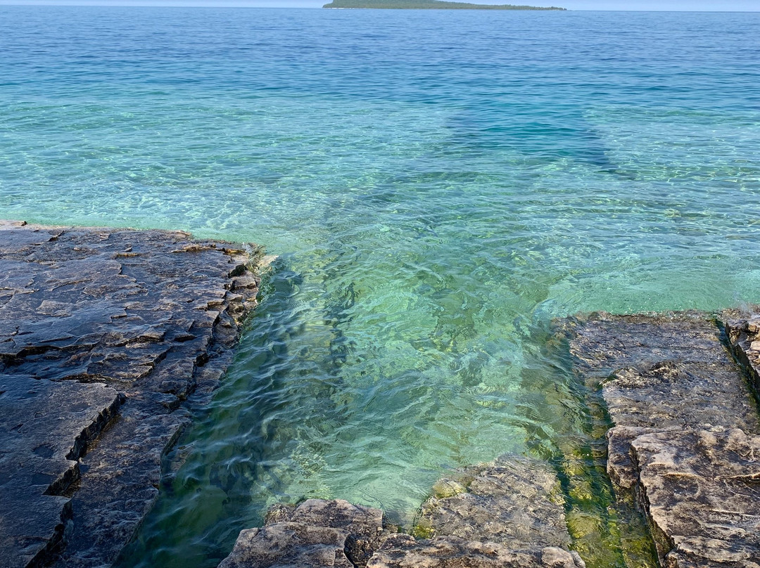 Flowerpot Island-托伯莫里必去景点