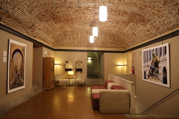 恩尔茨奥克多宫殿酒店主图