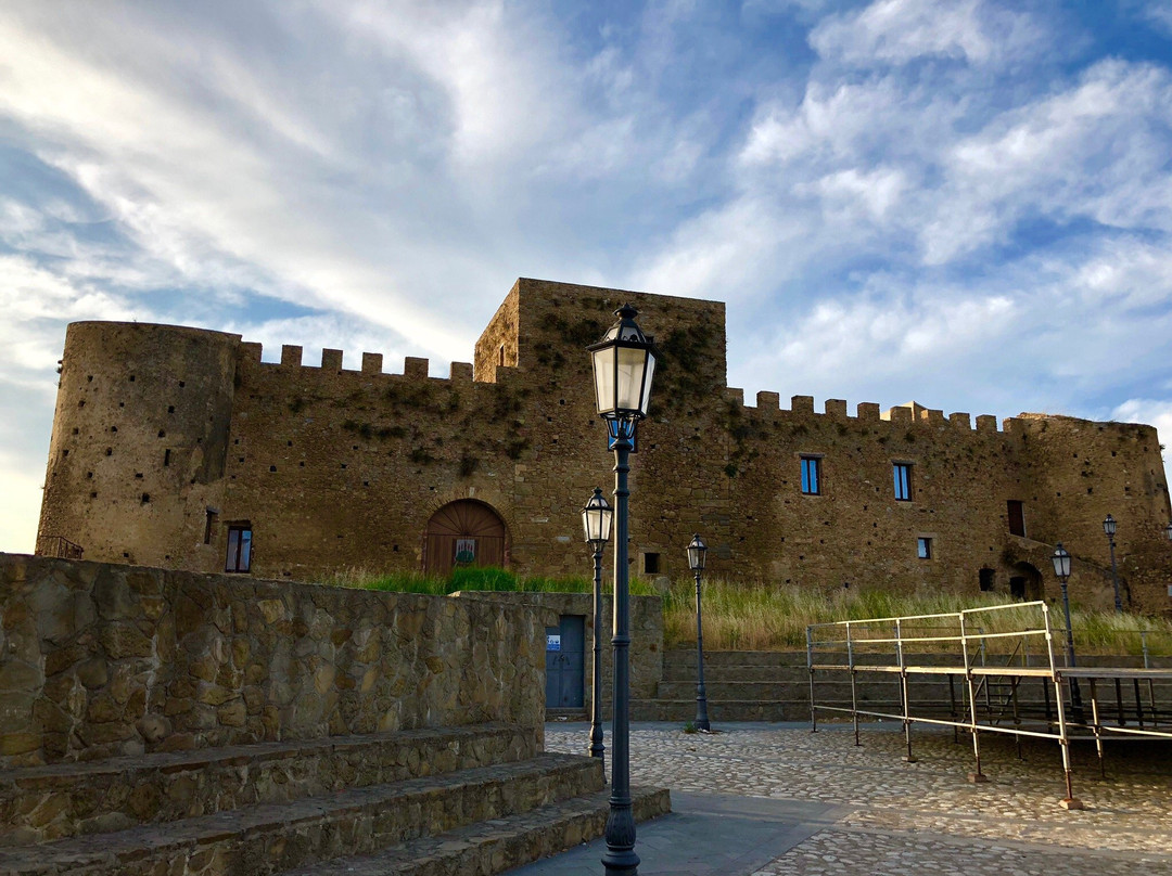 Castello di Strongoli-Strongoli必去景点