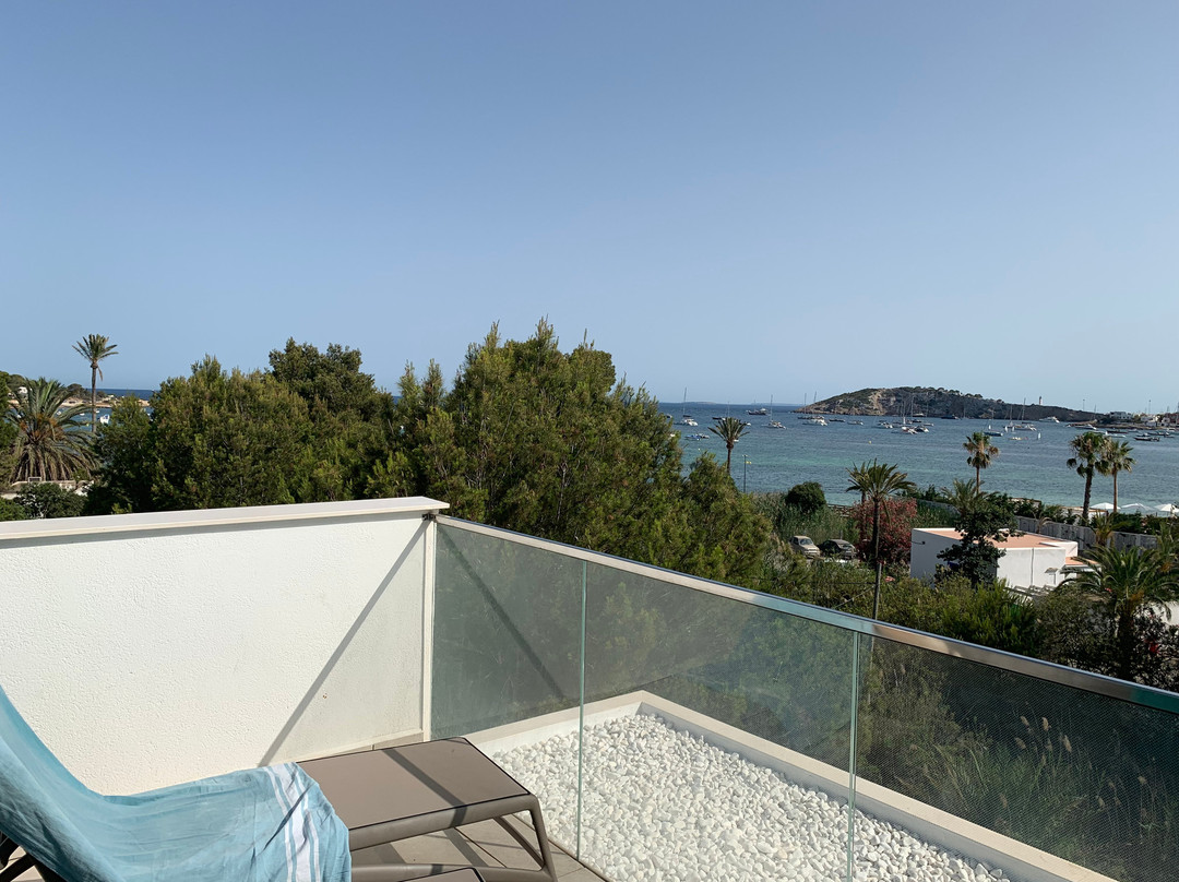 卢克斯岛酒店主图