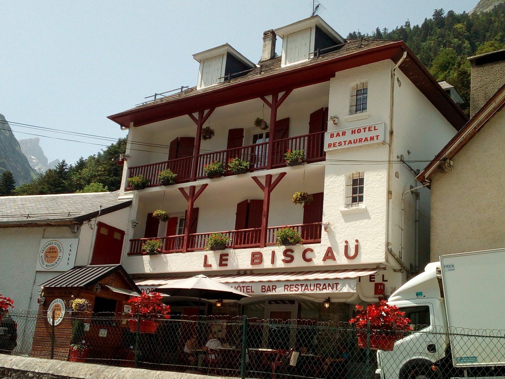 Le Biscaü-官方