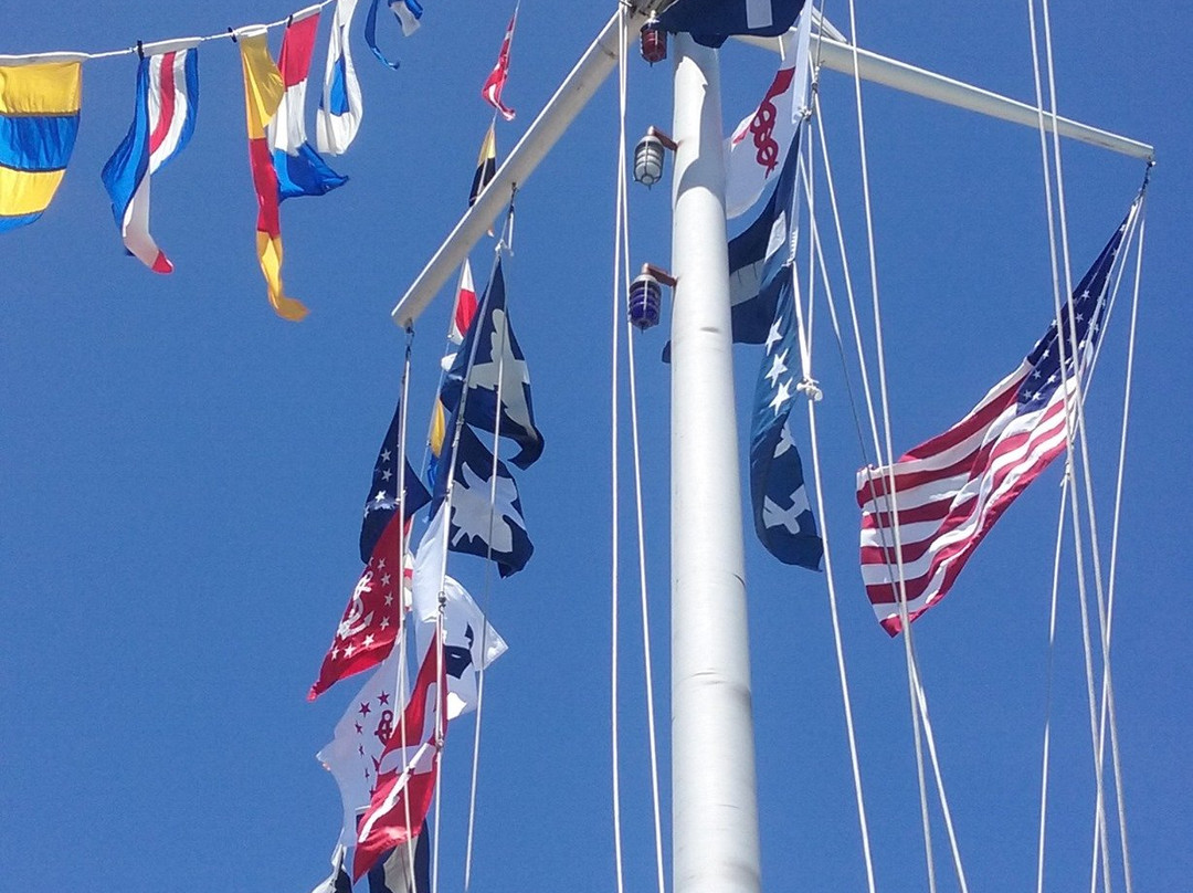 Just Us Cruising Charters-Northport必去景点