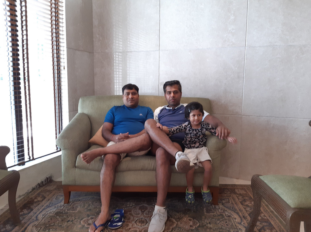 The Lalit Traveller Hotel主图