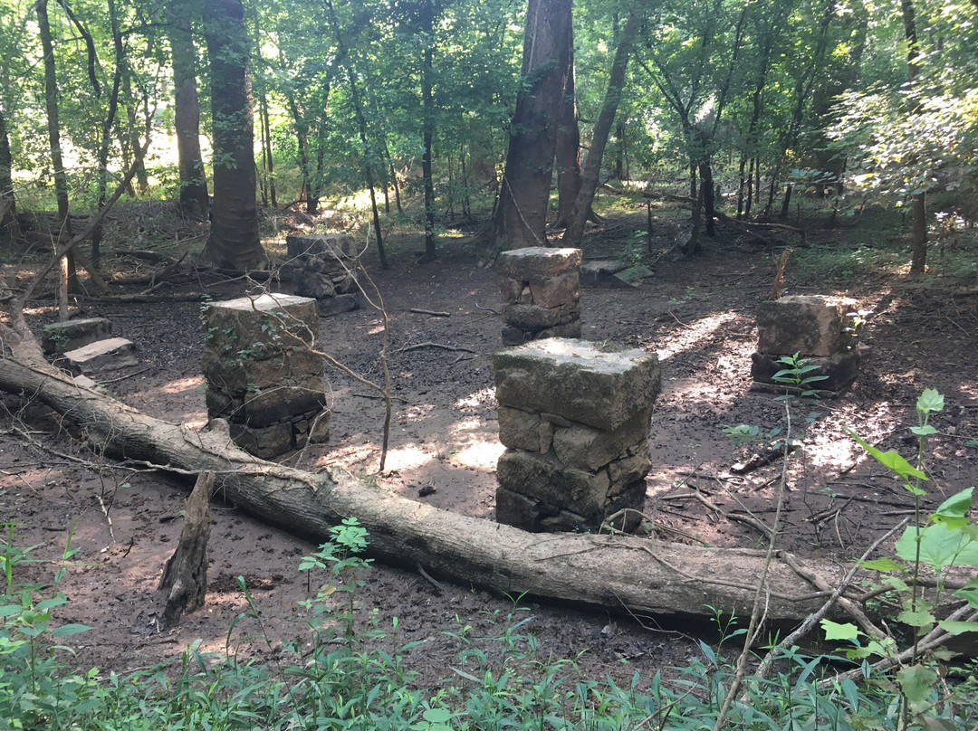 Historic Scull Shoals Mill Village-格林斯伯勒必去景点