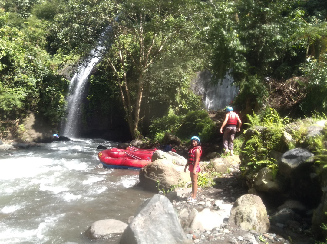 Telaga Waja White Water Rafting-金巴兰必去景点