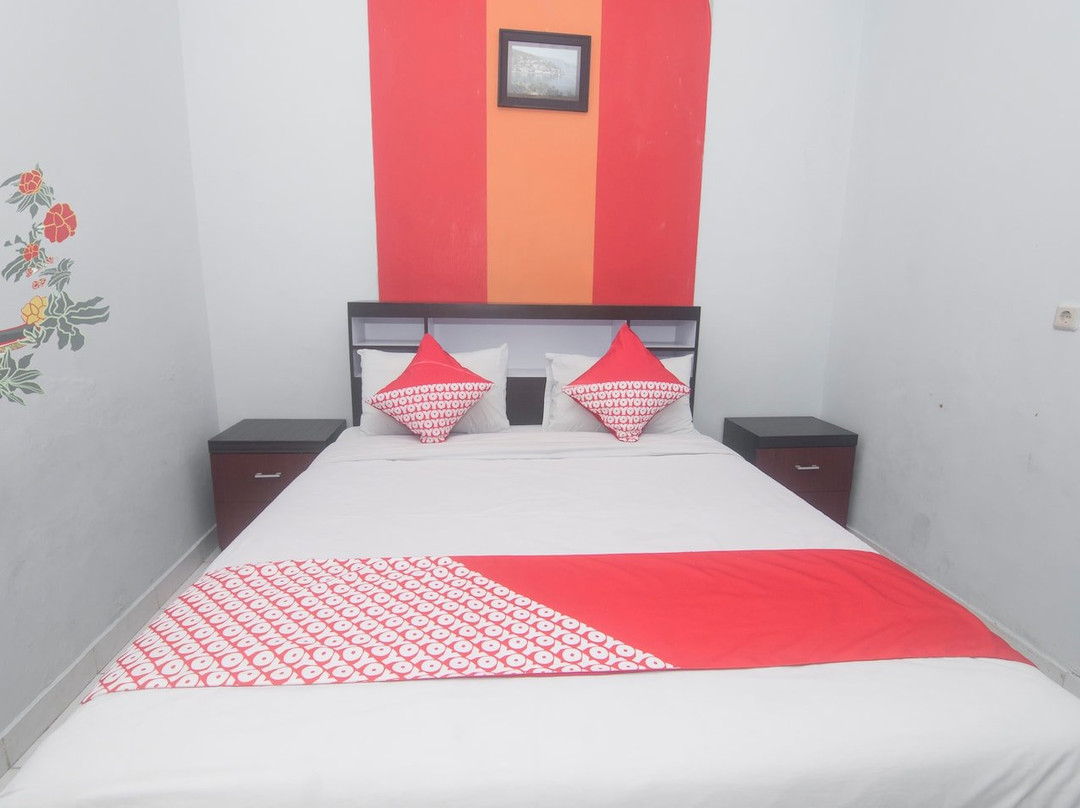 RedDoorz Plus @ Hotel Star 88主图