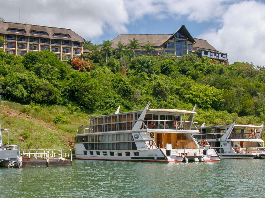 Shayamanzi Luxury Houseboats景点图片