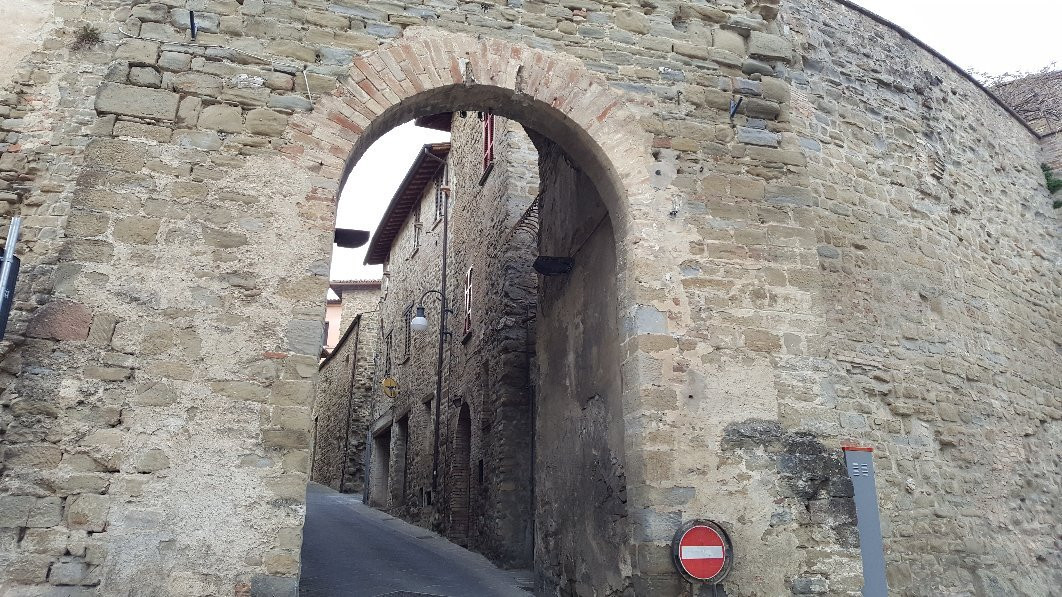 Mura etrusche di Bettona景点图片