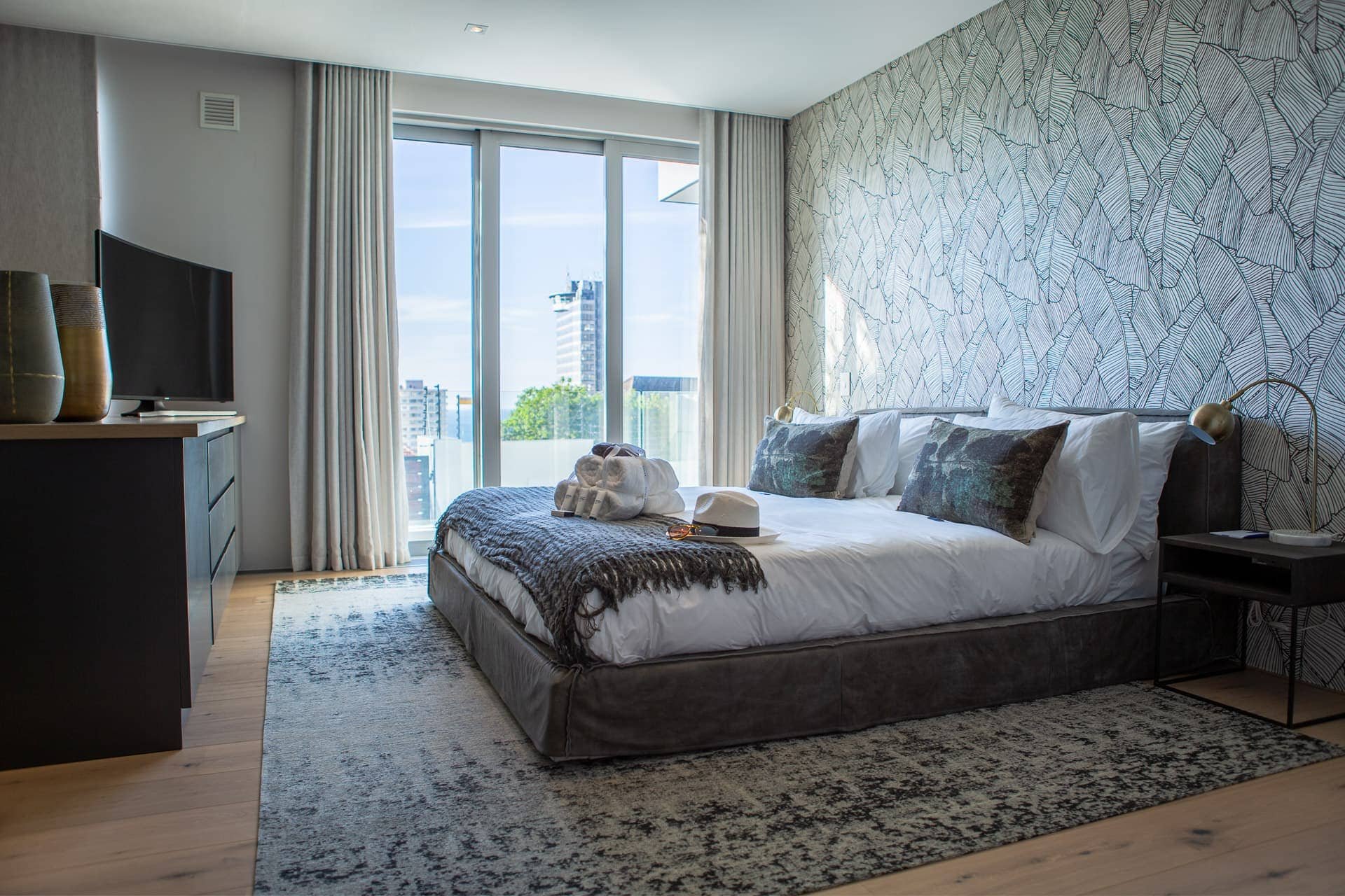 Elements Luxury Suites-官方