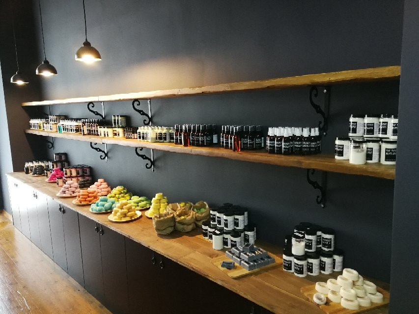 Root Cosmetics Lab-罗德城必去景点