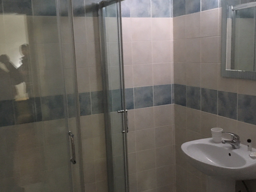 Elyssia Hotel & Restaurant主图