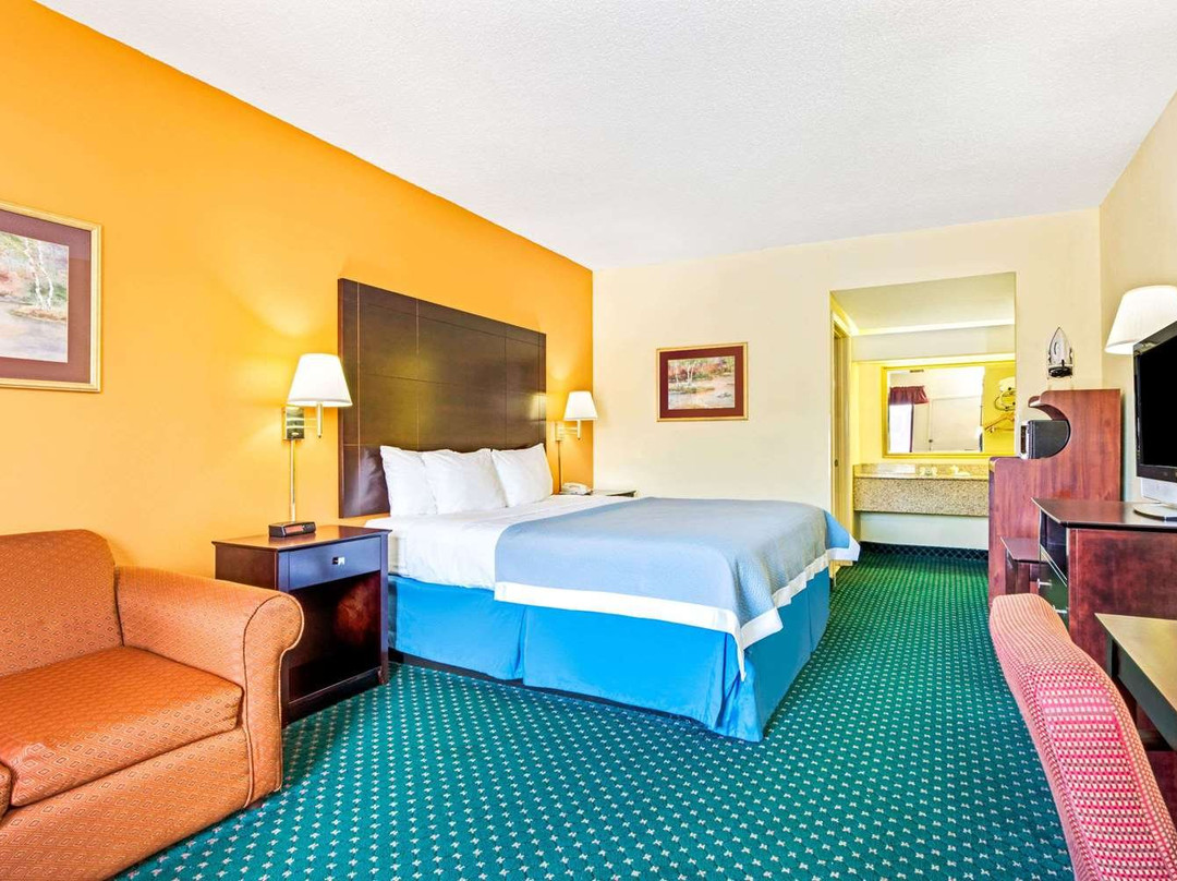 Days Inn by Wyndham Covington主图