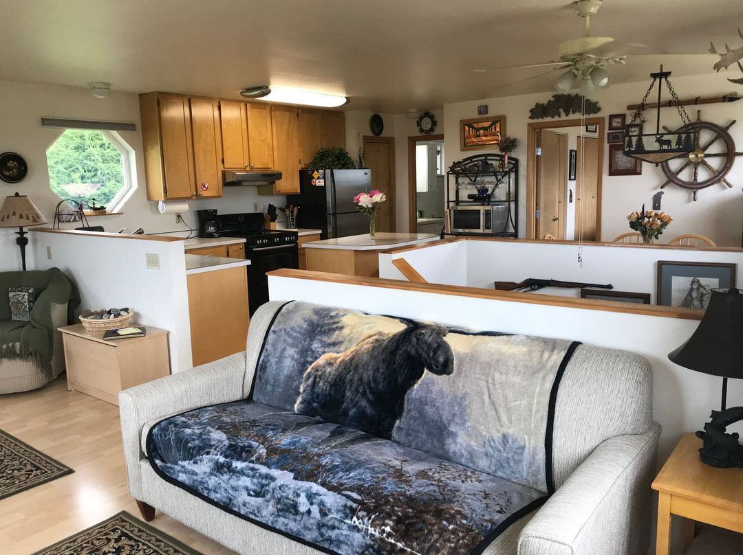 Alaska Adventure Suites