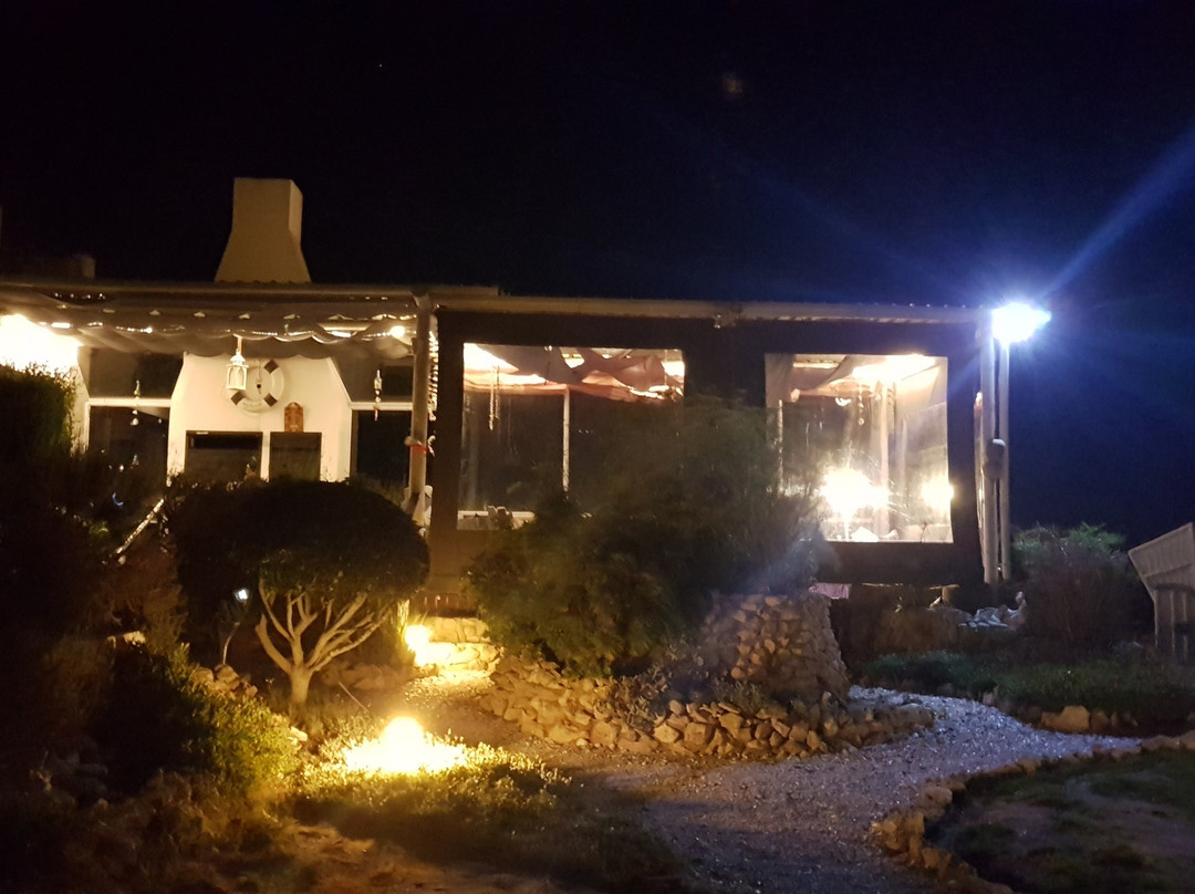 Farr Out Guesthouse主图