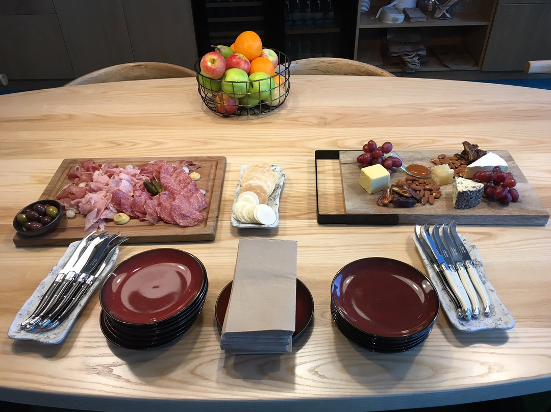 M Social Auckland主图