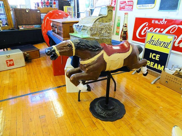 Antique Marketplace Of Lemoyne-Lemoyne必去景点