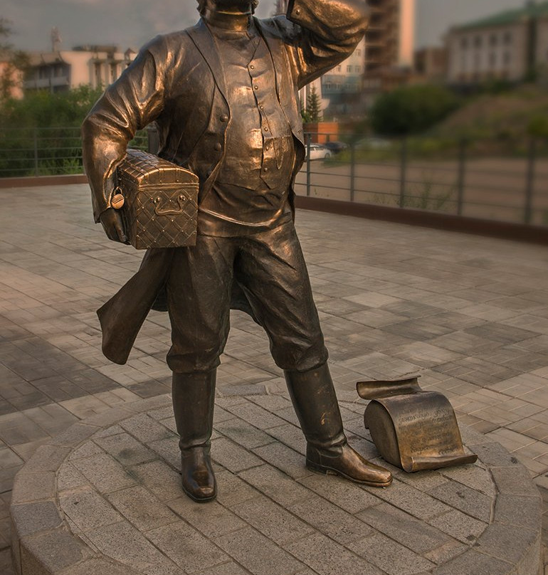 Monument to the Verkhneudinskiy Kupets景点图片
