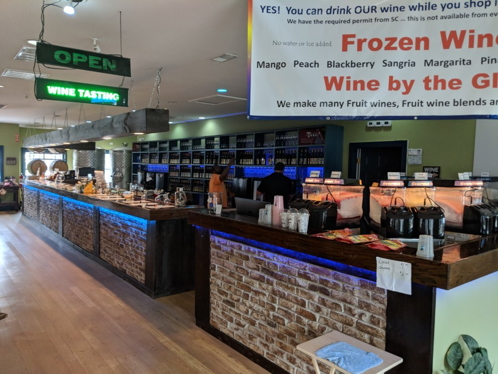 Carolina Vineyards Winery景点图片