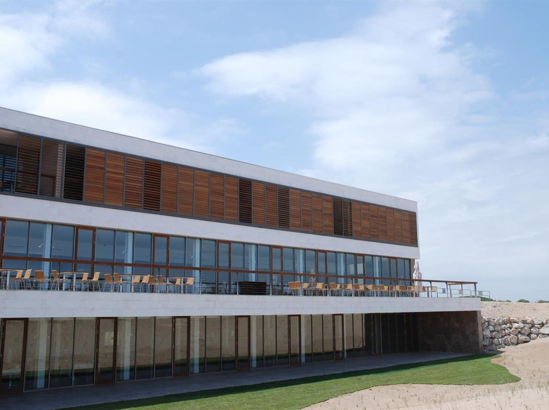 埃尔·萨勒尔国营古堡酒店主图