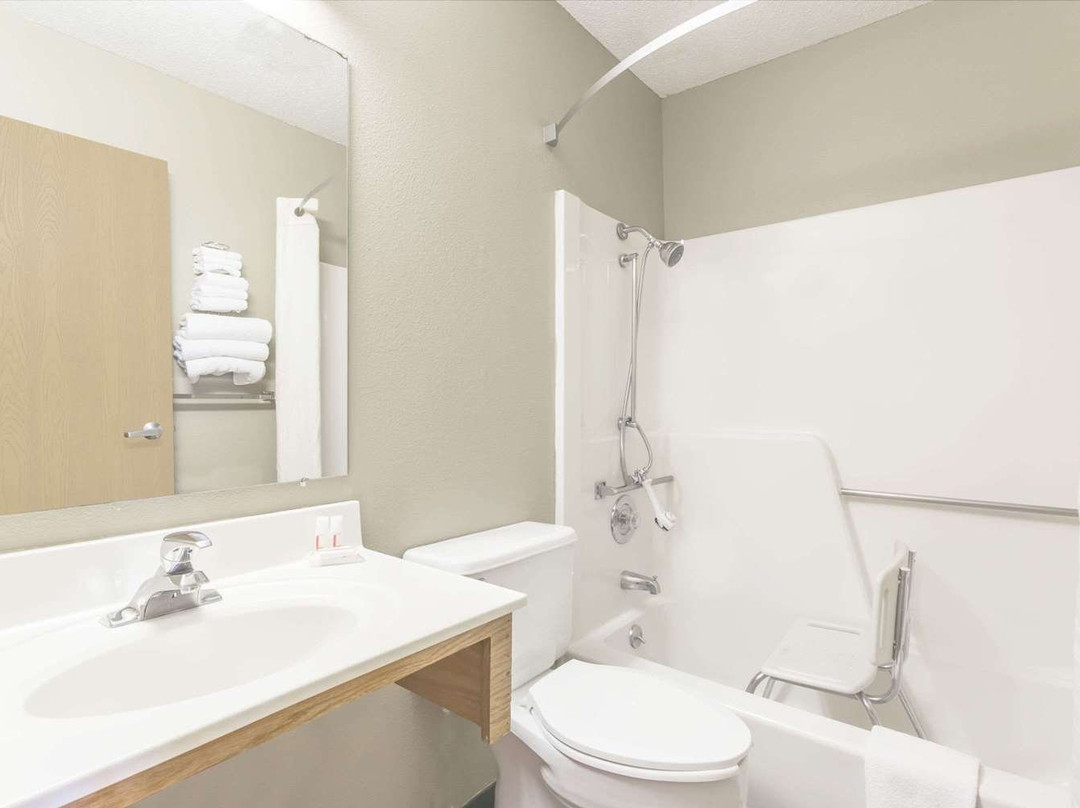 Super 8 by Wyndham Lexington主图