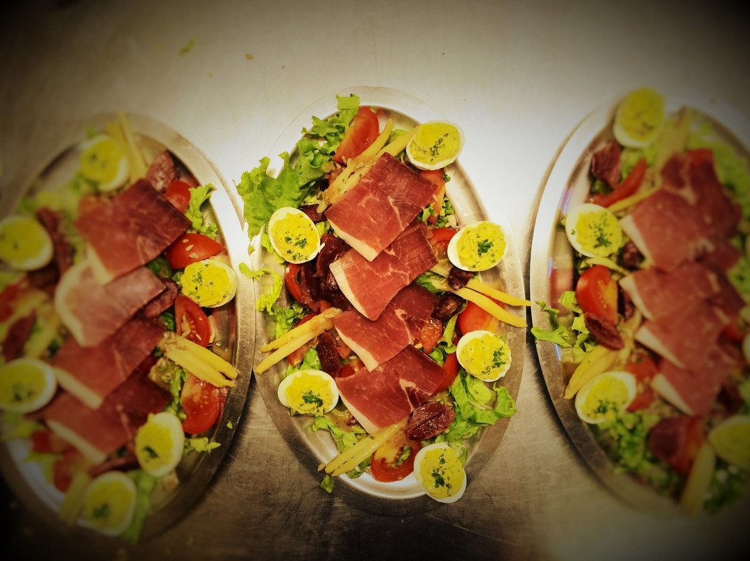 Hébergements du Pic d'Anie主图