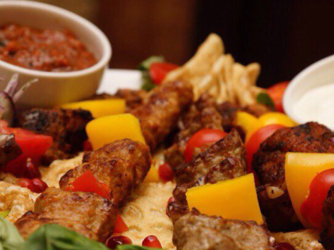 Kazachiy Brod餐馆和美食-Yerevan Tavern Cafe - Bar