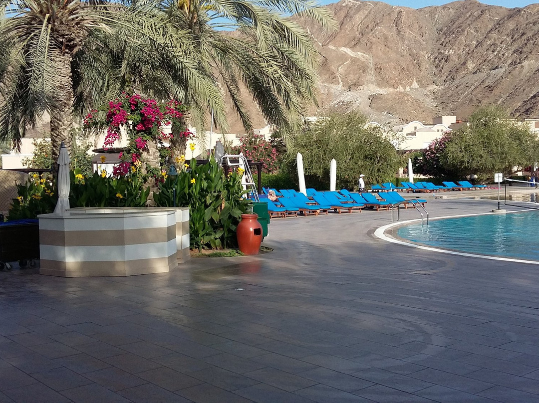 Mirage Hotel Al Aqah主图