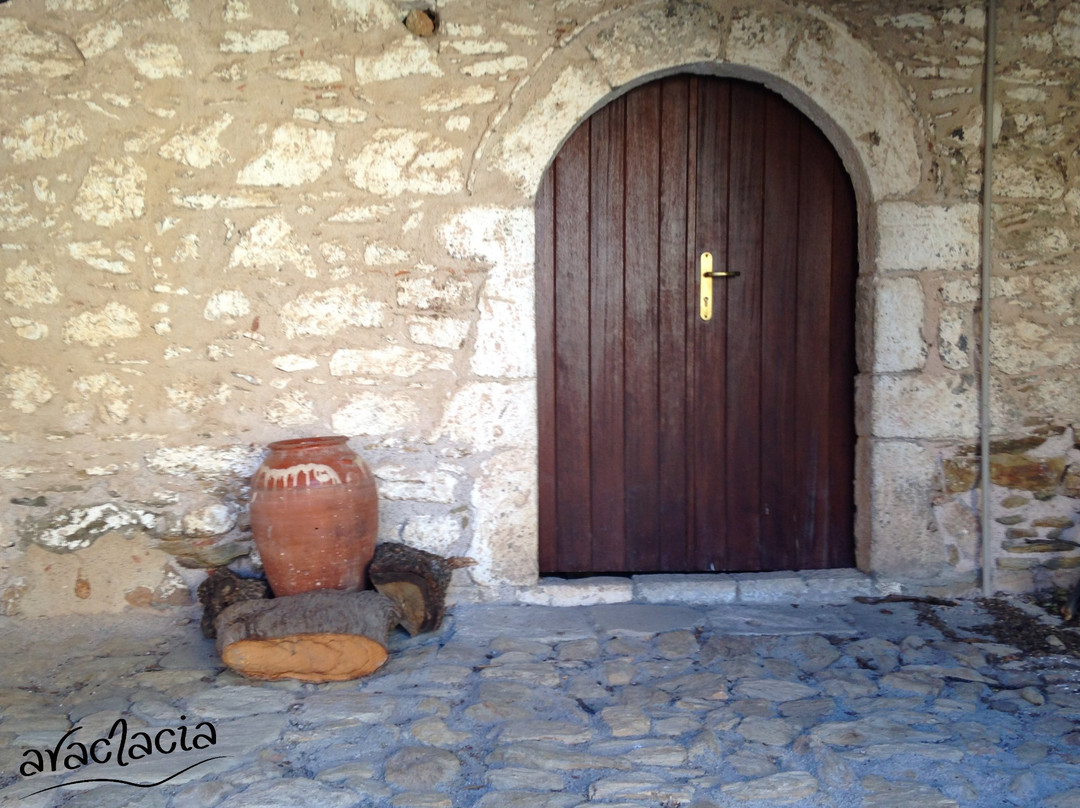 Agion Tessarakonta Martyron Church-Moni Agion Tessarakonta必去景点