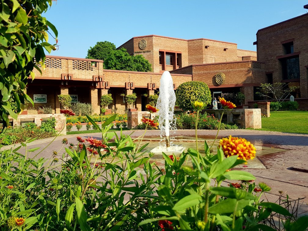 Faisalabad Serena Hotel主图