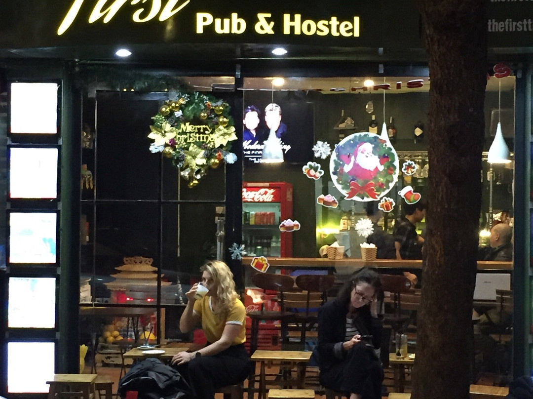 The First Hostel主图