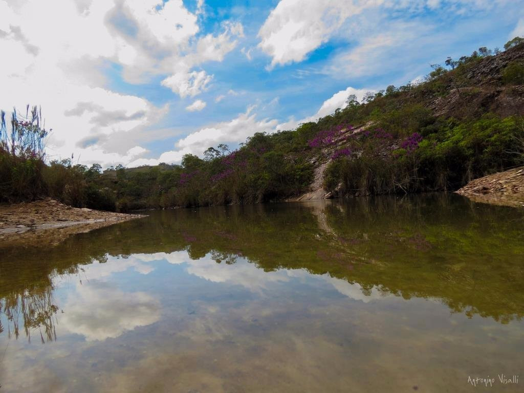 Poço das Esmeraldas-Sao Thome das Letras必去景点