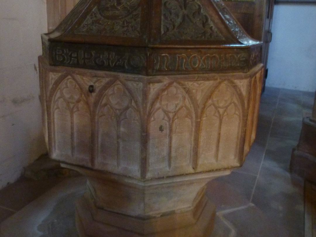 Collégiale Saint-Florent-Niederhaslach必去景点