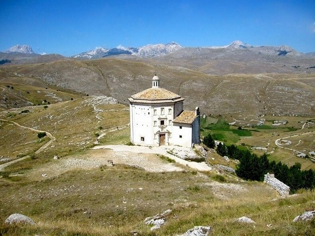 Chiesa di Santa Maria della Pieta景点图片