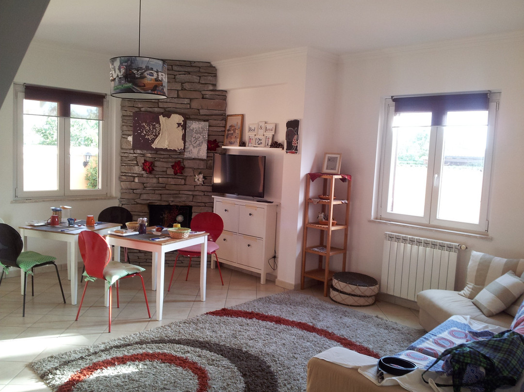 Lavinio Lido di Enea酒店住宿-Bed and BreakArt