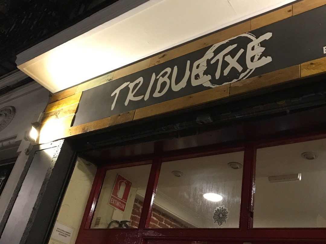 Tribuetxe