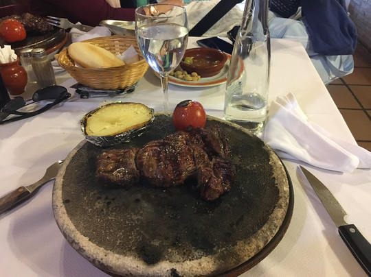 Palmones餐馆和美食-Restaurante Los Tres Arcos