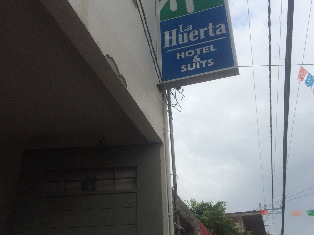 Hotel & Suites La Huerta