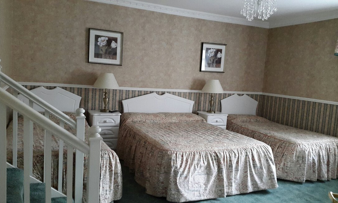 Bunclody酒店住宿-Meadowside B&B