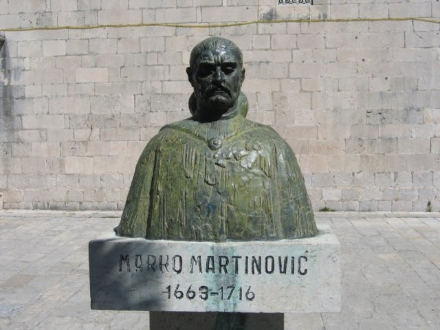 Marinovic Maritime School Building-Perast必去景点