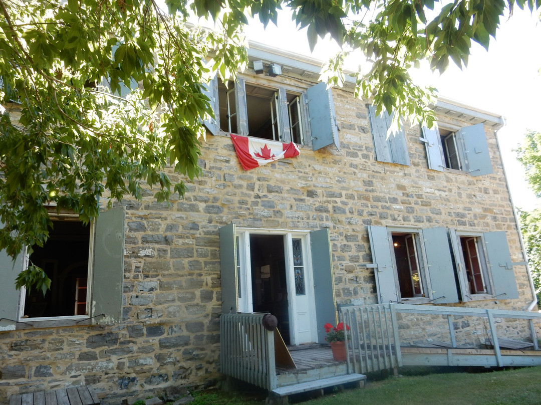 Macdonell-Williamson House Heritage Site景点图片
