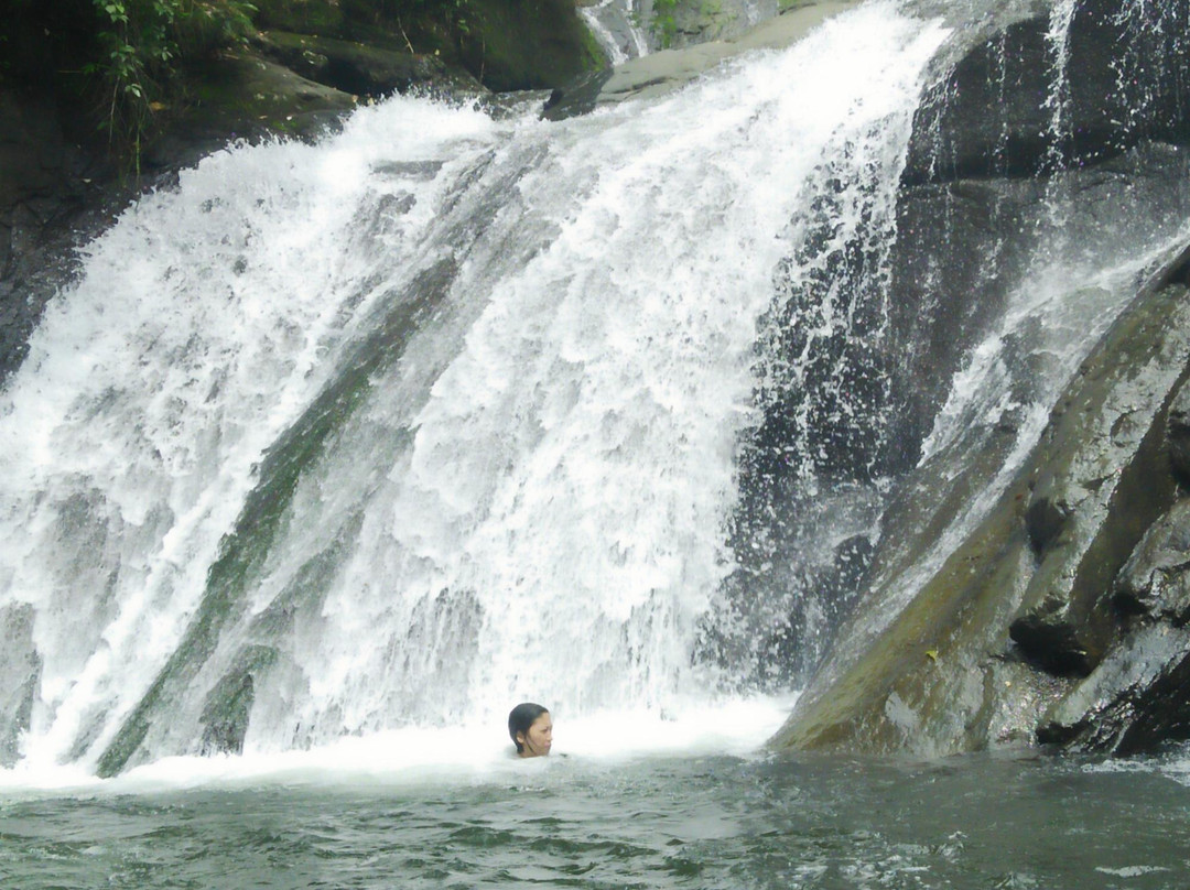 Igpasungaw Falls景点图片