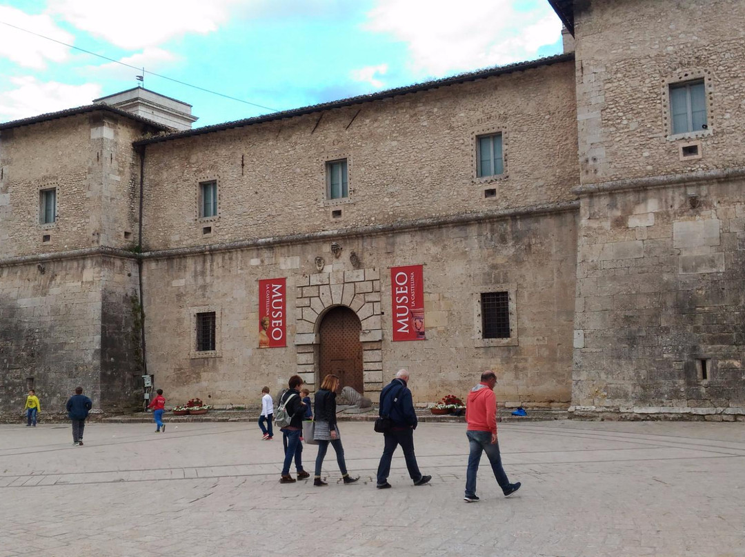 Piazza San Benedetto景点图片
